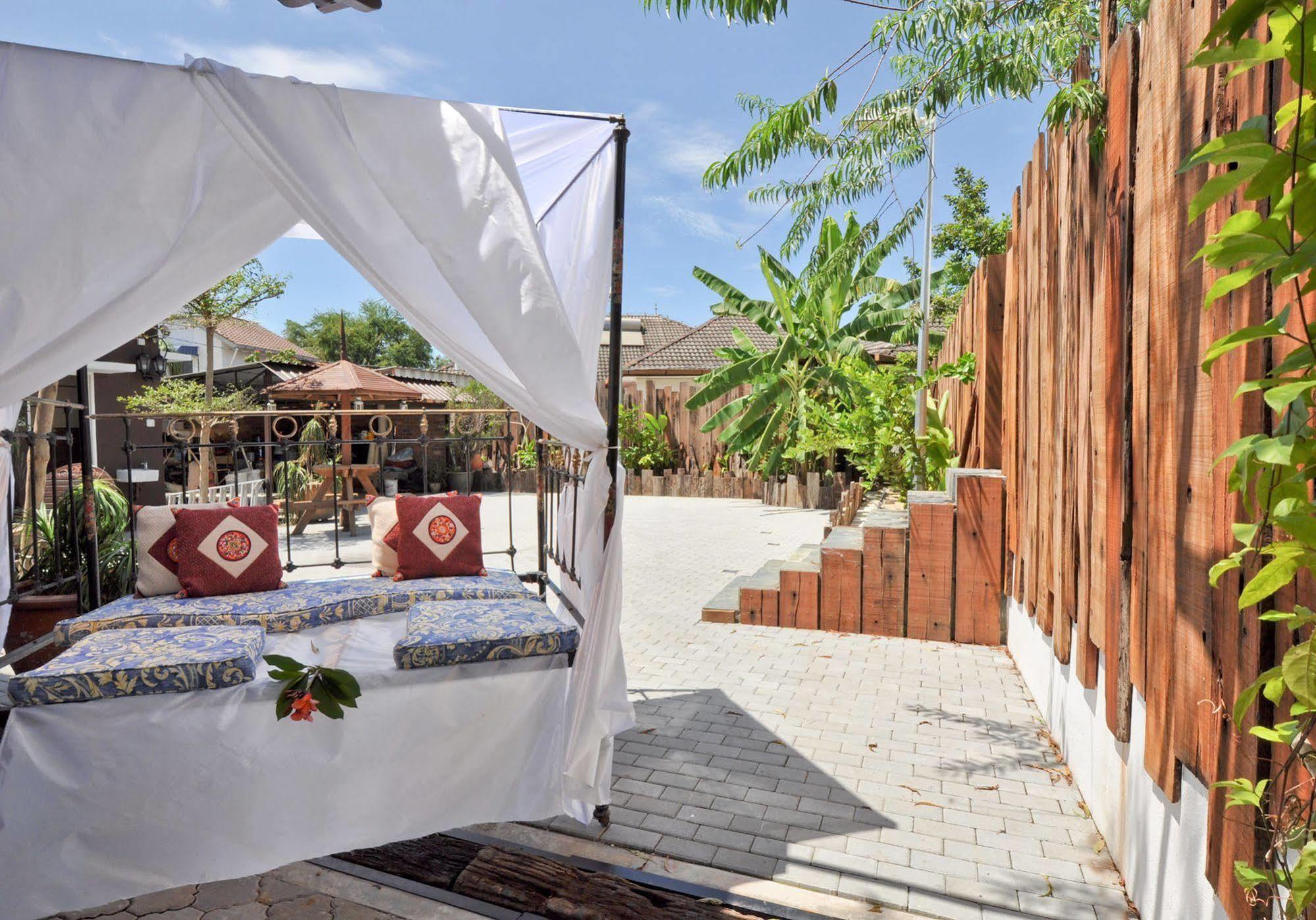 Npf Bali Villa Ipoh Bagian luar foto